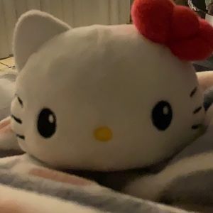 Meet your Posher, Mia